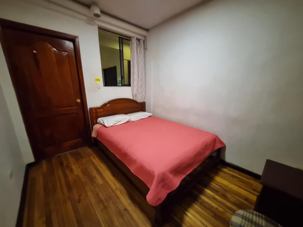 Hostal Alborada Cuenca Eksteriør billede