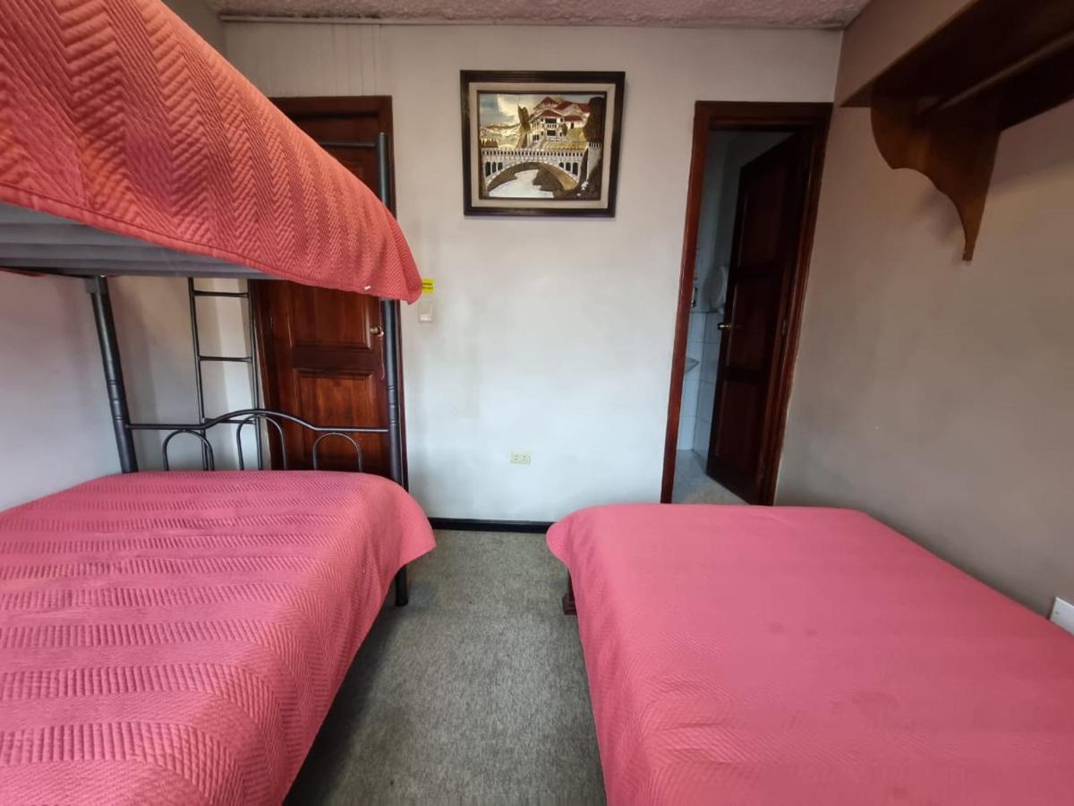 Hostal Alborada Cuenca Eksteriør billede